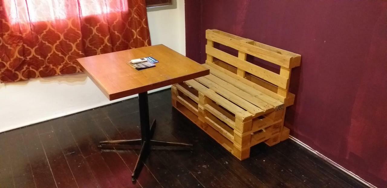 1981 Guest House Ipoh Bagian luar foto