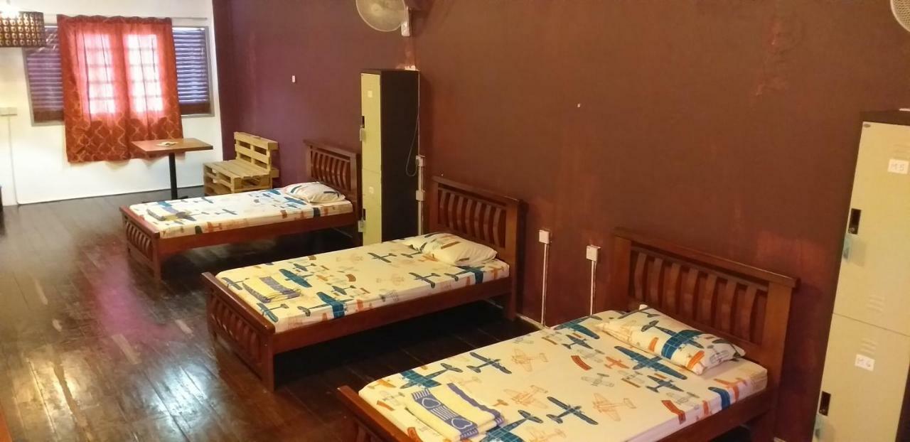 1981 Guest House Ipoh Ruang foto